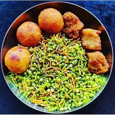 Ponkh Vada